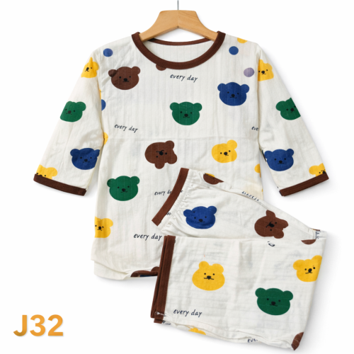 J32