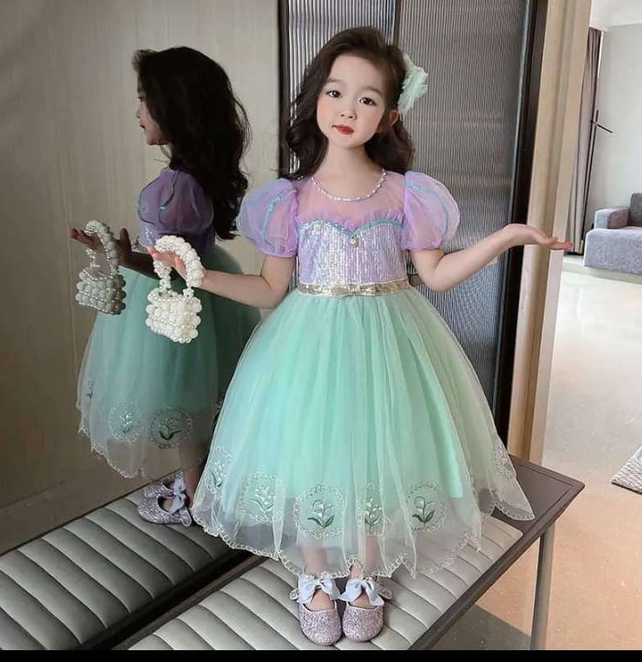 Fashion Girl Party Ball Gown Baby Evening Dress Kids Children Halloween Costumes Dress Up