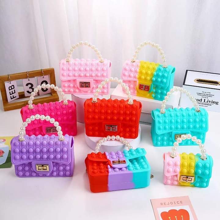 New little girls Cute silicone mini jelly handbag kids Candy Color Crossbody coin purses pearl shoulder bag pop fidget toys gift